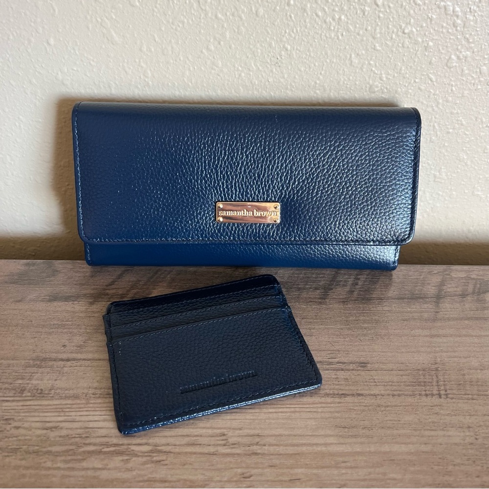 Samantha Brown Wallet Blue Pebble Leather RFID Clutch with Credit Card Insert